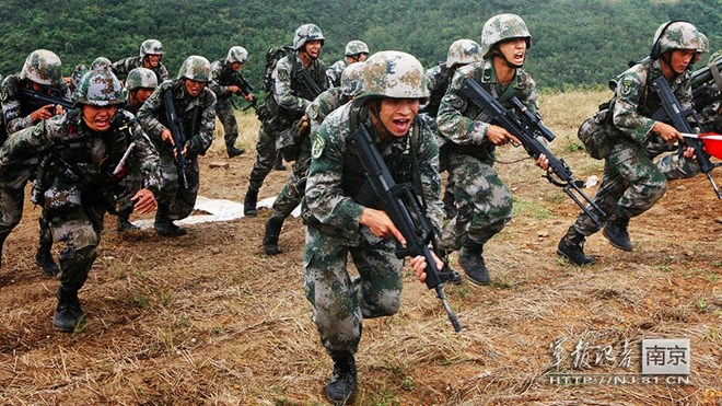 Binh sỹ Trung Quốc trong một cuộc tập trận. (Nguồn: asian-defence-news.blogspot.com)