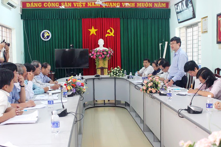 TS. Nguyễn Vũ Thượng phát biểu tại buổi làm việc với Đồng Nai về phòng, chống sốt xuất huyết 