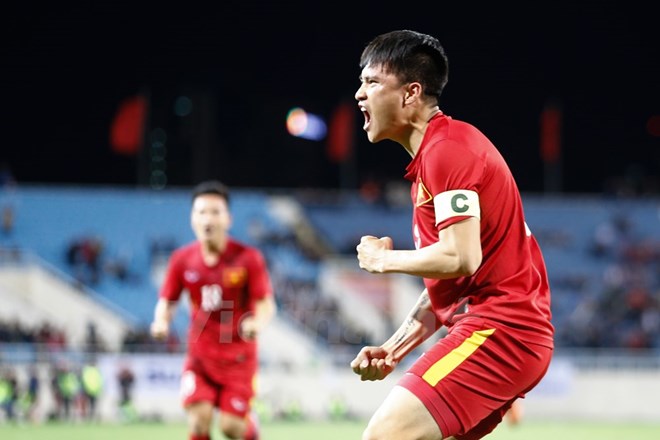 Công Vinh là đầu tàu trong đội hình Việt Nam dự AFF Cup 2016. (Ảnh: Minh Chiến/Vietnam+)