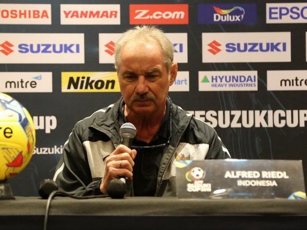 Huấn luyện viên Alfred Riedl. (Nguồn: Affsuzuicup)