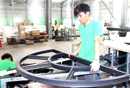 Chỉ số sản xuất công nghiệp của Đồng Nai xếp thứ 6 trong cả nước và cao hơn bình quân chung cả nước gần 2%. Trong ảnh: Sản xuất tại Công ty cổ phần tổ hợp Sado (TP.Biên Hòa). Ảnh: H.GIANG