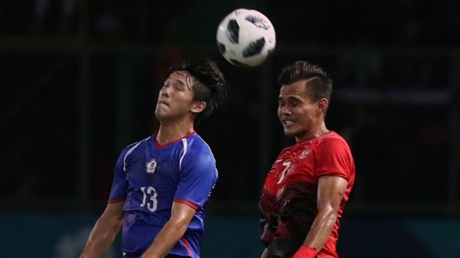 Indonesia (áo đỏ) thắng trận ra quân ASIAD 2018. (Nguồn: AFC)