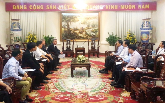 Phó chủ tịch UBND tỉnh Trần Văn Vĩnh đã tiếp và làm việc với ông Toyonory Nishimura, Chủ tịch Công ty TNHH Fuki Sangyo Nhật Bản