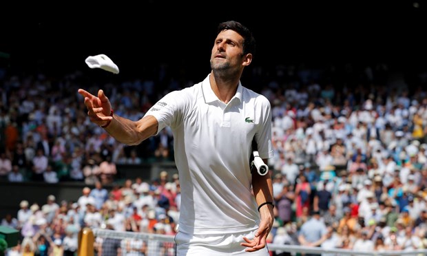  Djokovic dễ dàng thẳng tiến vào vòng 2. (Nguồn: The Guardian)