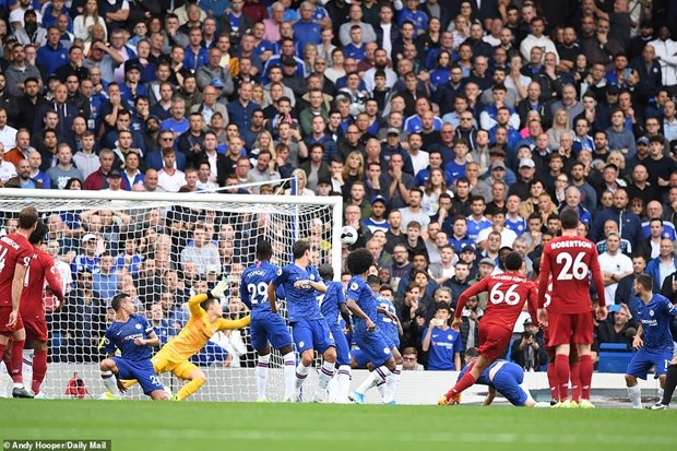  Pha ghi bàn đẹp mắt của Trent Alexander-Arnold.