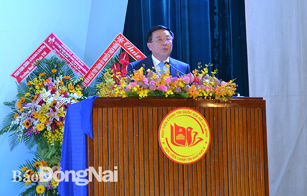  GS.TS Nguyễn Xuân Thắng phát biểu tại buổi lễ