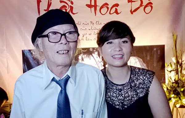 Nhà thơ Thanh Tùng lúc sinh thời và con gái Lan Hương