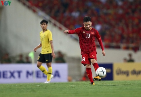 Midfielder Quang Hai named among leading freekick takers 