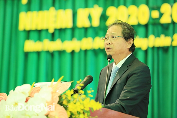 Đồng chí Huỳnh Thanh Bình, Ủy viên Ban TVTU, Chủ nhiệm Ủy ban Kiểm tra Tỉnh ủy phát biểu chỉ đạo đại hội