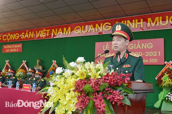 Thiếu tướng Vũ Thanh Hiệp, Phó hiệu trưởng nhà trường phát biểu tại lễ khai giảng năm học mới
