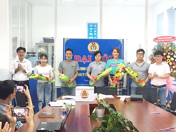 Liên đoàn Lao động TP.Long Khánh tổ chức thành lập Công đoàn cơ sở tại doanh nghiệp