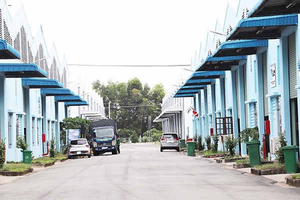 Khu nhà xưởng Công ty TNHH Forval Việt Nam liên kết với Công ty CP Tổng công ty Tín Nghĩa xây dựng cho nhiều doanh nghiệp Nhật Bản thuê