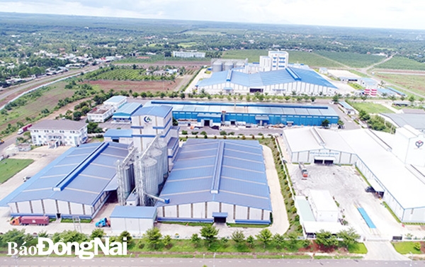 Phát triển khu công nghiệp công nghệ cao đang được Đồng Nai cũng như các doanh nghiệp triển khai thực hiện. Trong ảnh: Một góc Khu công nghiệp Dầu Giây (H.Thống Nhất)Ảnh: Đ.LÊ