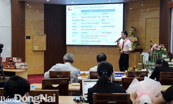 Thí sinh tham gia vòng chung kết cuộc thi Khởi nghiệp đổi mới sáng tạo tỉnh Đồng Nai năm 2021