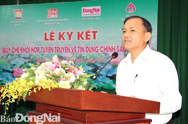 Phó trưởng Ban Tuyên giáo Tỉnh ủy Phạm Tấn Linh phát biểu tại buổi lễ