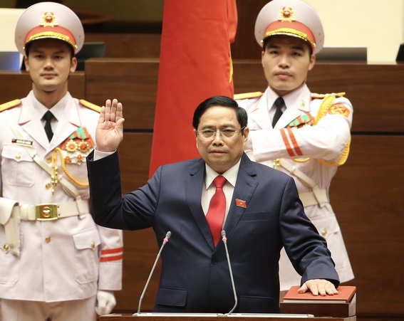 Thủ tướng Chính phủ Phạm Minh Chính tuyên thệ nhậm chức. Ảnh VGP Nhật Bắc