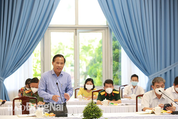 Trưởng ban Tuyên giáo Tỉnh ủy Phạm Xuân Hà phát biểu tại hội nghị. Ảnh: Huy Anh
