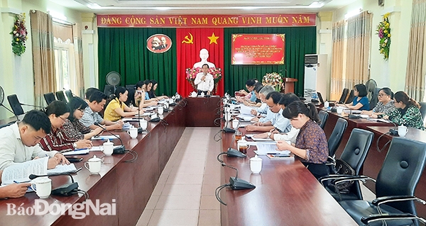 Ủy viên Ban TVTU, Trưởng ban Tuyên giáo Tỉnh ủy Phạm Xuân Hà phát biểu chỉ đạo tại buổi làm việc