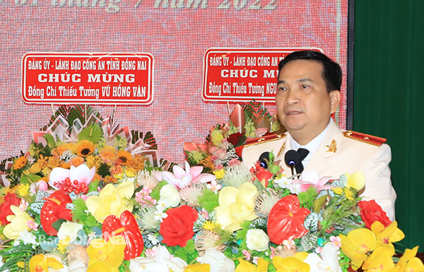 Thiếu tướng Nguyễn Sỹ Quang, Giám đốc Công an tỉnh Đồng Nai phát biểu nhận nhiệm vụ. Ảnh: Hoàng Bách