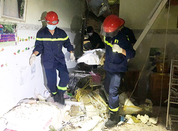 Hiện trường vụ nổ nồi hơi tại P.Bửu Long (TP.Biên Hòa) ngày 16-6