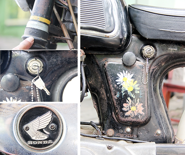 Các bộ phận trên chiếc xe Honda 67: logo, ổ khóa và cả nước sơn vẫn còn nguyên bản