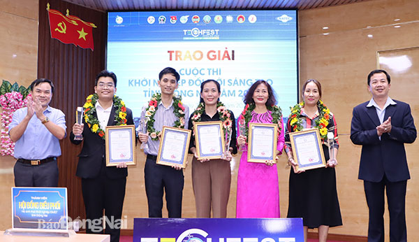 Trao giải cho các dự án đoạt giải cuộc thi Khởi nghiệp đổi mới sáng tạo tỉnh Đồng Nai năm 2022