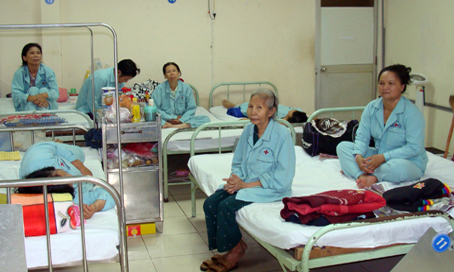Các bệnh nhân đang điều trị tại Bệnh viện đa khoa Đồng Nai.