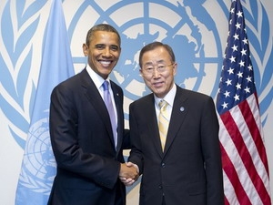 Tổng Thư ký Ban Ki-moon (phải) và Tổng thống Mỹ tại trụ sở Liên hợp quốc. (Nguồn: Reuters)