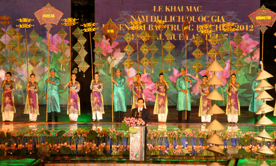  Thủ tướng Nguyễn Tấn Dũng phát biểu tại buổi lễ
