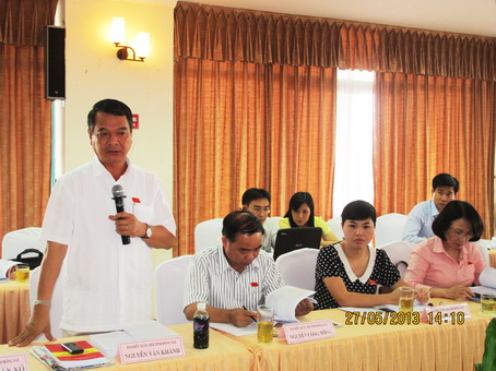 ĐB Nguyễn Văn Khánh (Đoàn Đồng NaiĐB Nguyễn Văn Khánh (Đoàn Đồng Nai) phát biểu thảo luận tại tổ 