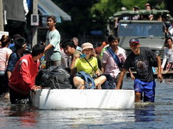  Cảnh ngập lụt ở Bangkok hồi năm 2011. (Nguồn: AFP/TTXVN)