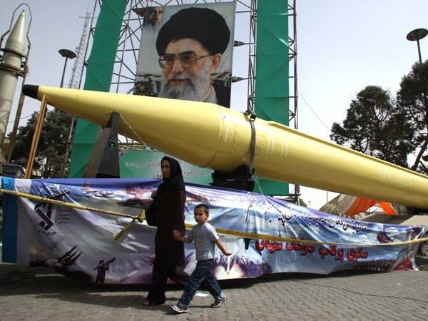 Ít khả năng Iran sẽ “đóng sập cánh cửa” với phát triển vũ khí hạt nhân. (Ảnh: heritage.org)