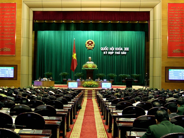 Kỳ họp thứ 6, Quốc hội Khóa XIII đã chính thức thông qua Dự thảo Hiến pháp nước Cộng hòa xã hội chủ nghĩa Việt Nam (sửa đổi)