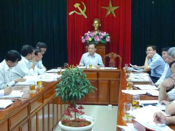 Phó chủ tịch UBND tỉnh Trần Minh Phúc chủ trì cuộc họp về tình hình thực hiện công tác bồi thường, hỗ trợ và tái định cư dự án Khu nhà ở CB – CNV Công ty CP Lilama 45.1.