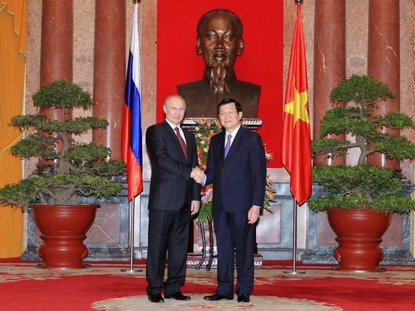 Chủ tịch nước Trương Tấn Sang và Tổng thống Vladimir Putin trong chuyến thăm cấp Nhà nước của Tổng thống Putin tháng 11/2013. (Nguồn: TTXVN)
