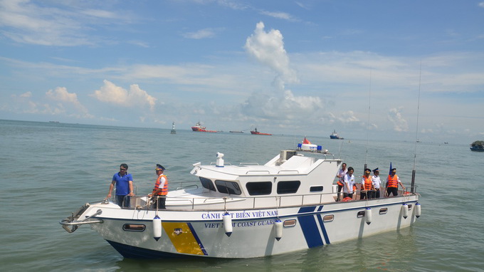 Xuồng cao tốc được bàn giao cho Cảnh sát biển Việt Nam  