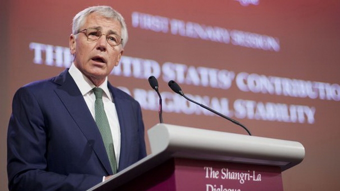 Bộ trưởng Quốc phòng Mỹ Chuck Hagel phát biểu tại Đối thoại Shangri-La. (Ảnh: AFP/TTXVN)