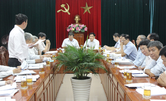Đại diện các sở ngành và huyện Nhơn Trạch tham gia cuộc họp.