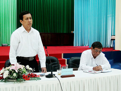 Đồng chí Phạm Văn Ru, Ủy viên Ban TVTU, Trưởng ban Tổ chức Tỉnh ủy phát biểu tại buổi kiểm tra
