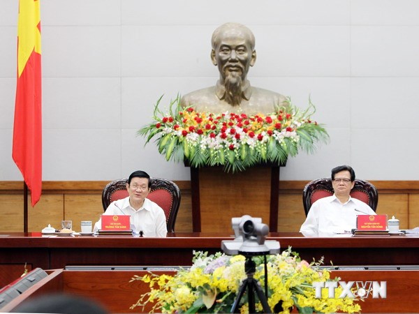 Chủ tịch nước Trương Tấn Sang, Trưởng Ban Chỉ đạo Cải cách Tư pháp Trung ương và Thủ tướng Chính phủ Nguyễn Tấn Dũng, Bí thư Ban cán sự Đảng Chính phủ đồng chủ trì buổi làm việc. 