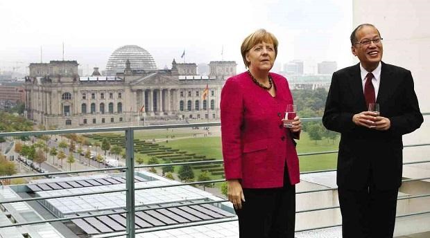 Thủ tướng Đức Angela Merkel tiếp Tổng thống Philippins Aquino (Nguồn: Inquirer)