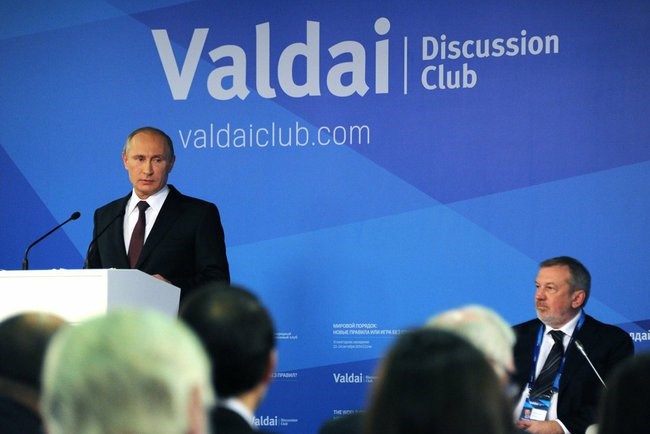 Tổng thống Nga Putin phát biểu tại Câu lạc bộ tranh luận quốc tế Valdai. (Nguồn: kremlin.ru)