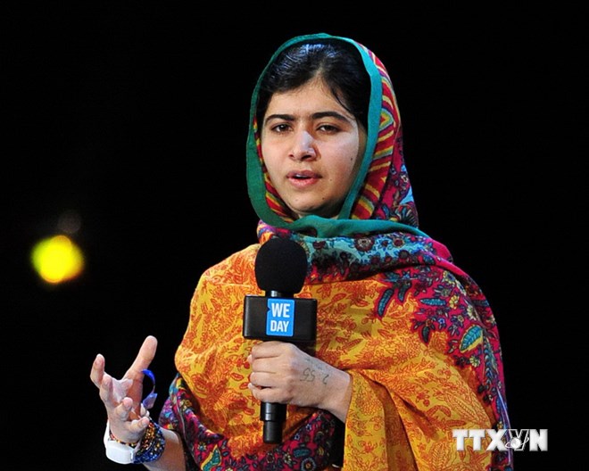 Nữ sinh Malala Yousafzai phát biểu tại diễn đàn 
