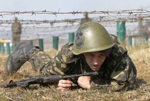 Đã có nhiều thông tin về việc công dân Nga tham chiến với chính quyền Ukraine chống lại phe ly khai. (Ảnh: AP)