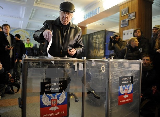 Bầu cử ở Donetsk hồi tháng 11. (Nguồn: AFP/TTXVN)
