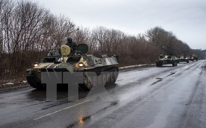 Binh sỹ Ukraine tới Debaltseve thuộc vùng Donetsk, miền Đông Ukraine ngày 1/2. (Nguồn: AFP/TTXVN)