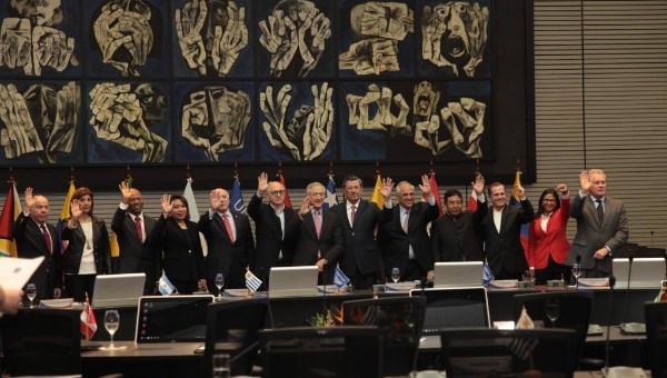 Ngoại trưởng các nước tại phiên họp. (Nguồn: telesurtv.net)