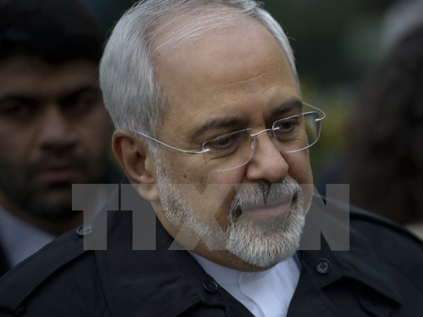 Ngoại trưởng Iran Mohammad Javad Zarif trong thời gian đàm phán tại Lausanne, ngày 1/4 vừa qua. (Ảnh: AFP/TTXVN)
