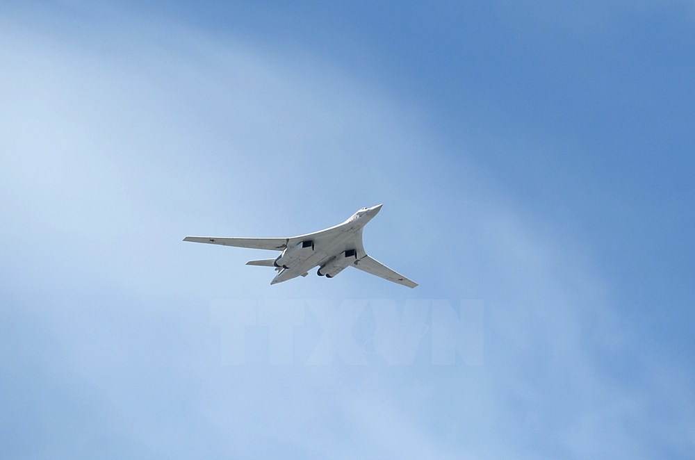 Máy bay ném bom chiến lược Tupolev Tu-160. (Ảnh: THX/TTXVN)