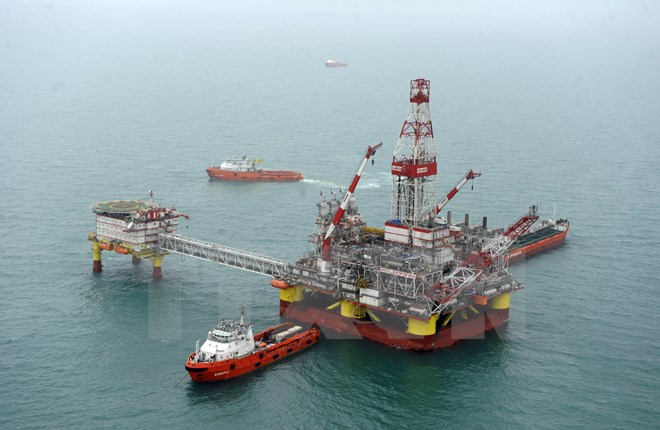 Cơ sở khai thác dầu LUKOIL của Nga tại mỏ dầu Korchagin ở biển Caspia. (Nguồn: AFP/TTXVN)